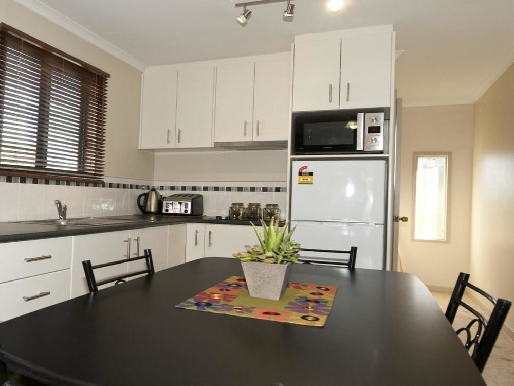 ฟิซิโฟเลีย ลอดจ์ Villa Parndana ภายนอก รูปภาพ